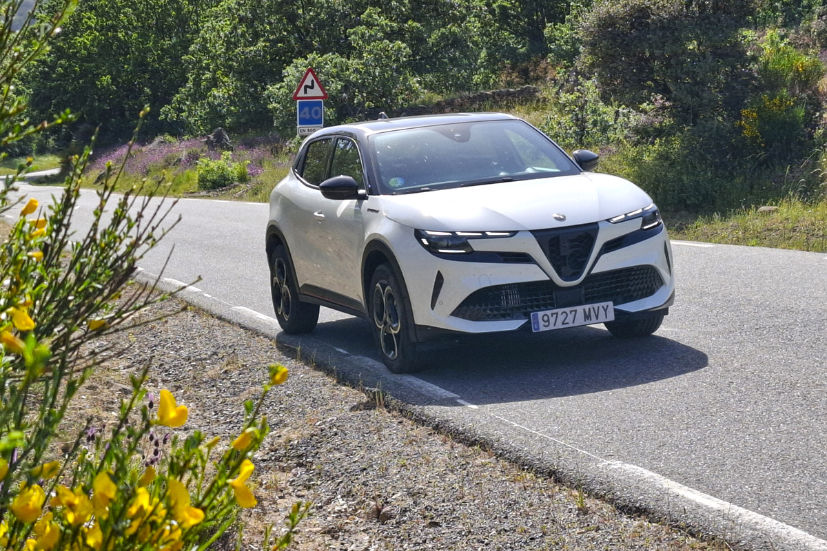 Alfa-Romeo-Tonale-02