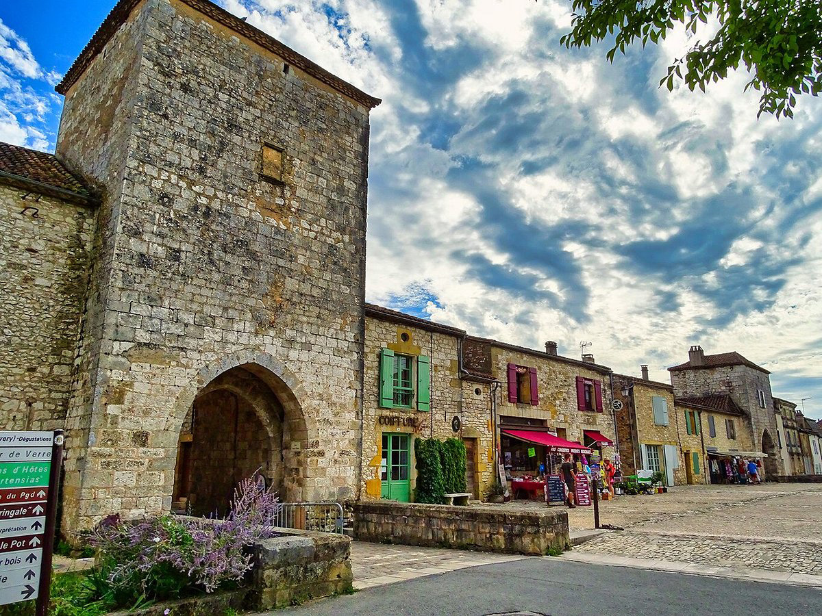 02-Monpazier-04