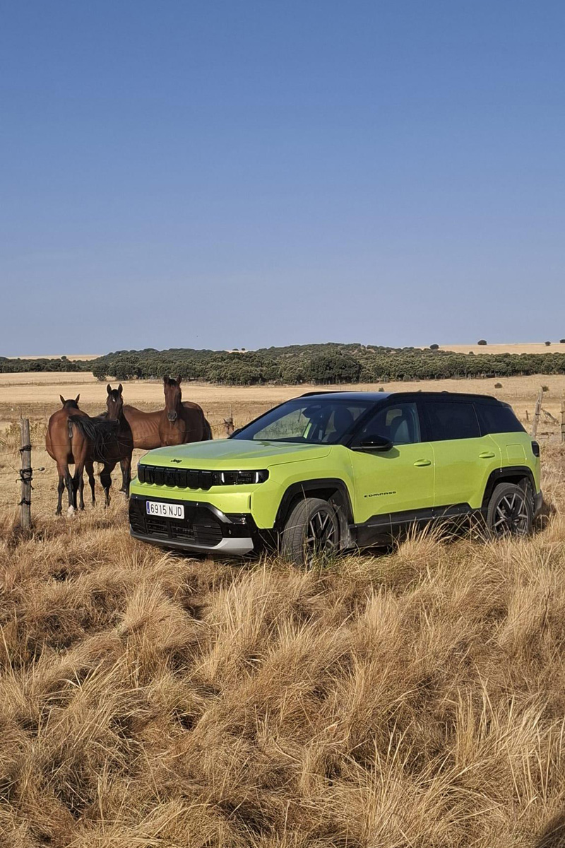 JEEP-COMPASS-J4U-MHEV-MY26-13