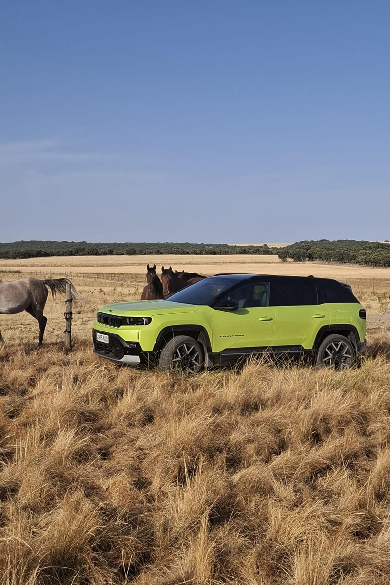 JEEP-COMPASS-J4U-MHEV-MY26-14