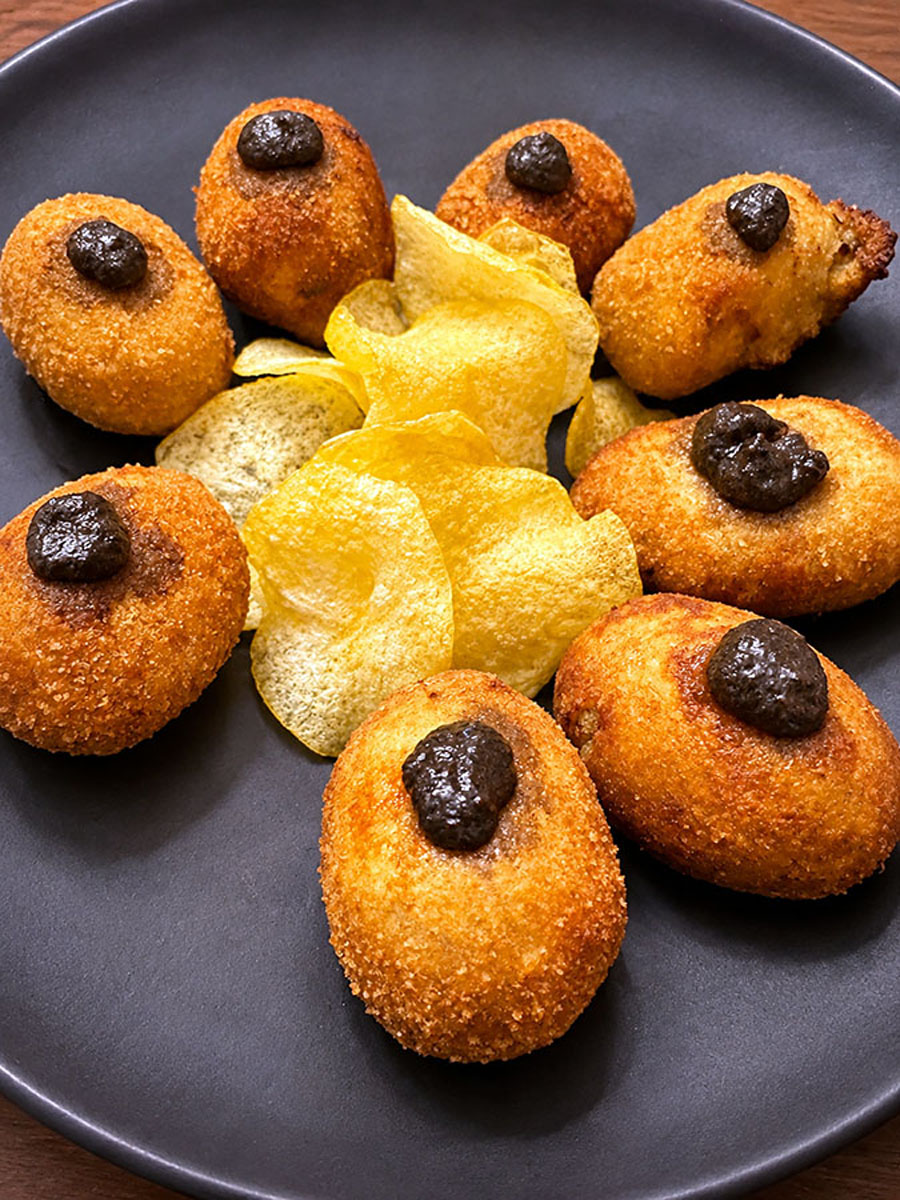 Croquetas de Trompeta de los muertos, Casa Silvano Maracaibo